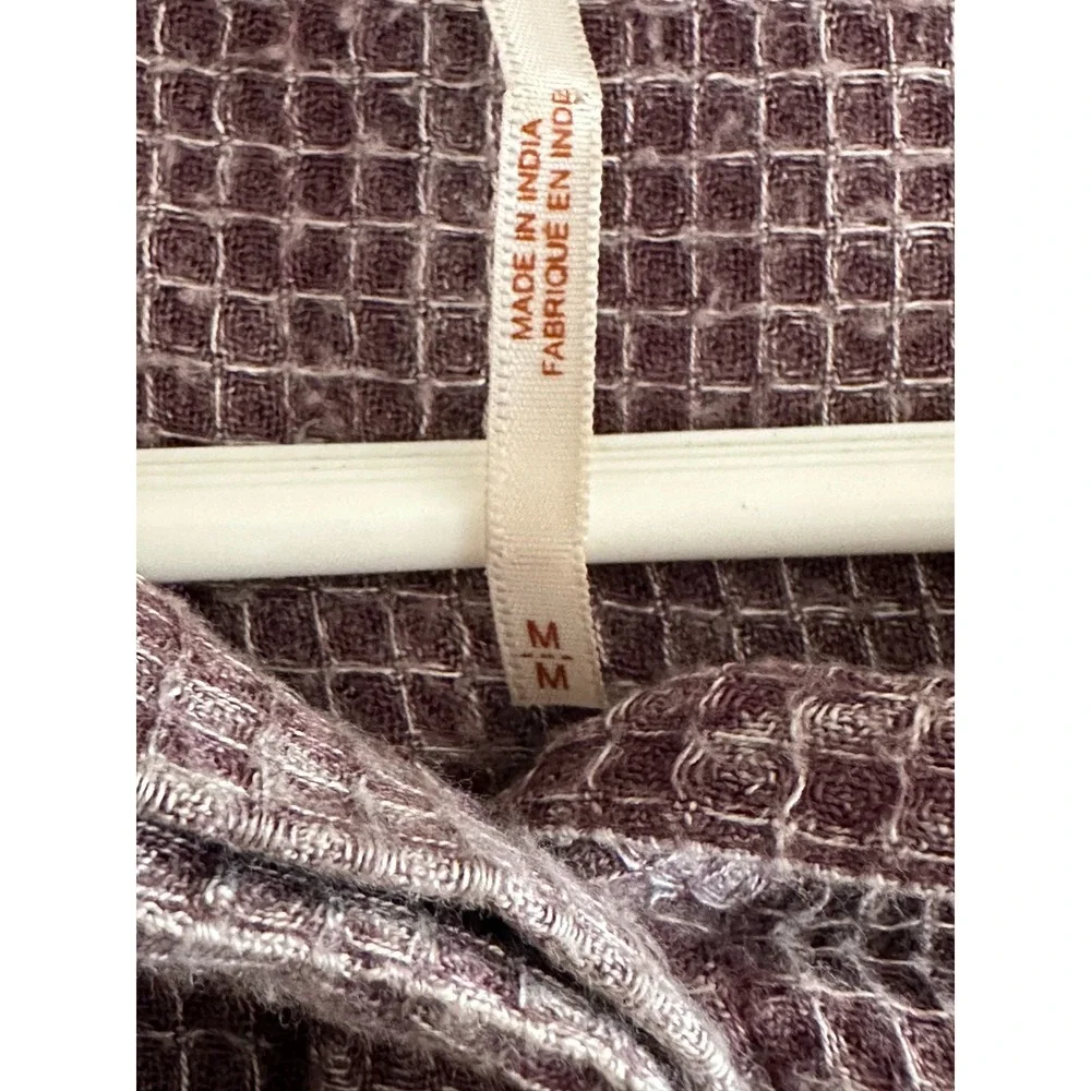 Free People Waffle Knit Thermal Button Raw Hem‎ Boho Oversized Shirt M Slouchy